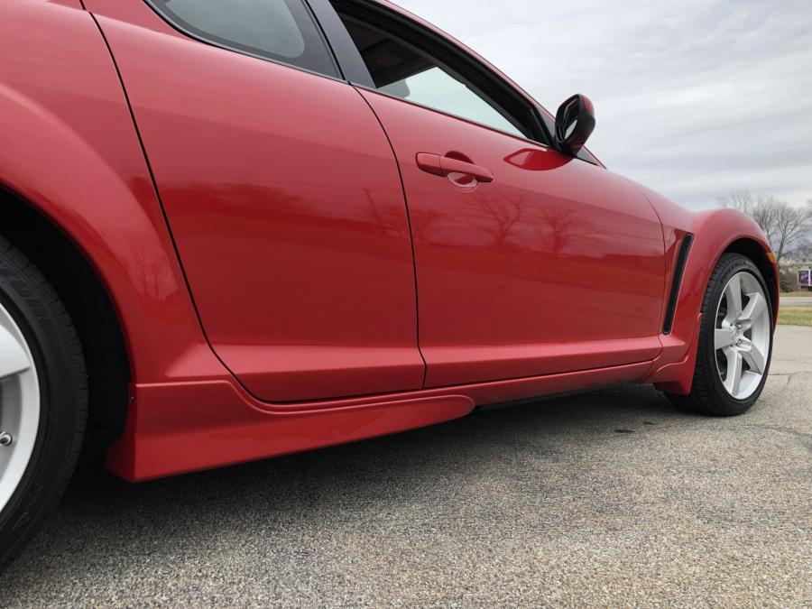 Детали экстерьера Mazda RX-8 2005 года  (фото 40 из 197)